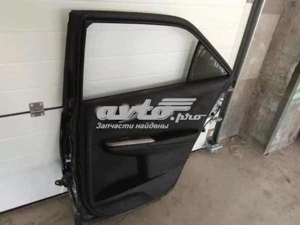 Двері задні, праві 6700306150 Toyota