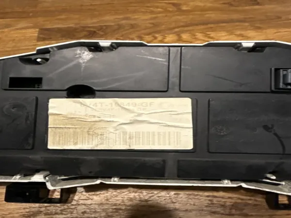 Приладова дошка-щиток приладів 8V4T10849GF Ford