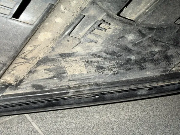 Фара права 4KE941039B VAG