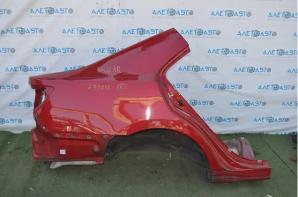 Крило заднє ліве 6160106110 Toyota