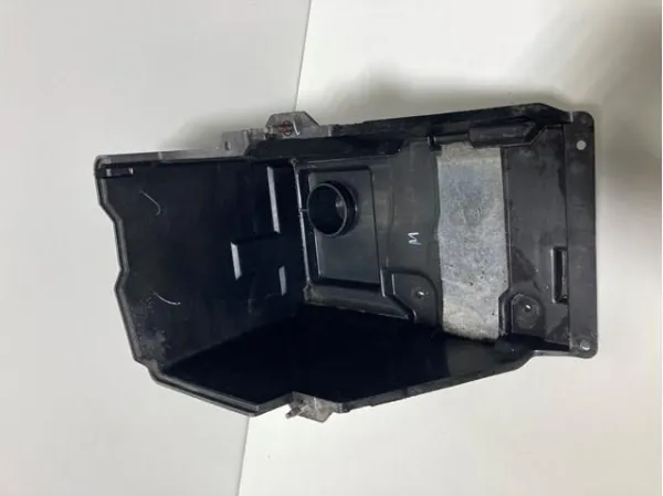  CC3056040 Mazda