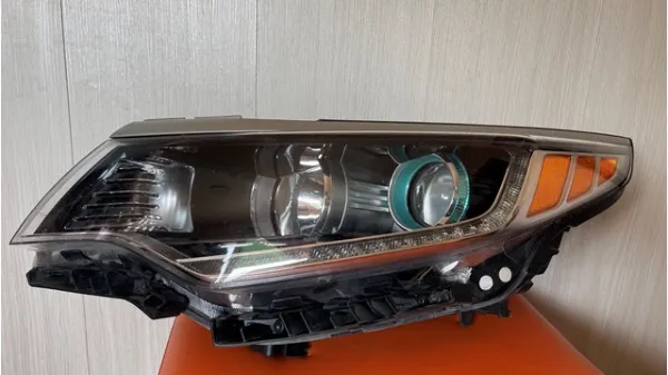 Фара ліва 92101A8070 Hyundai/Kia