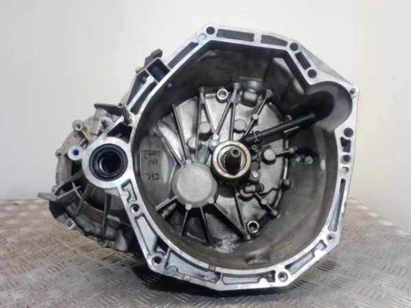 Коробка передач TL4A018 Renault (RVI)