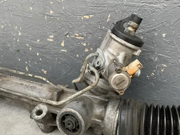 Рульова рейка 7853993268 ZF Parts