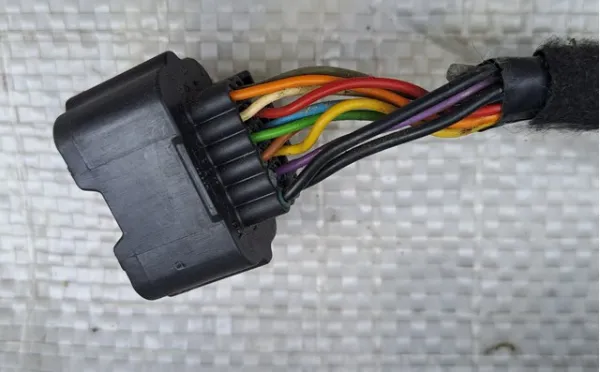 Ліве бокове дзеркало 96302EB362 Nissan/Infiniti