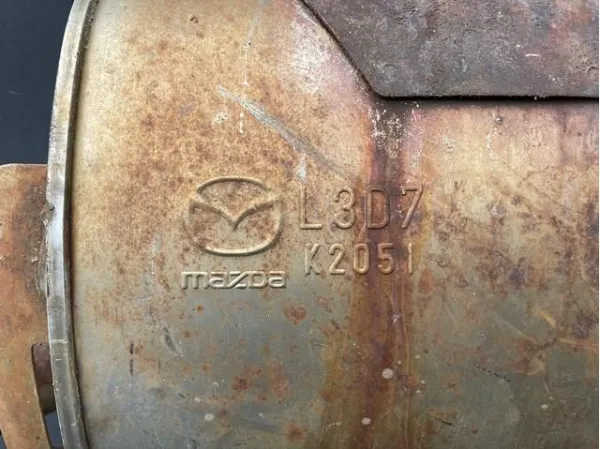  L3D7K2051 Mazda