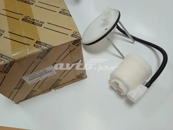 Паливний фільтр 7702442050 Toyota