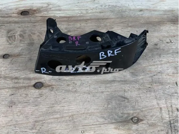 Кронштейн бампера заднього, правий 57707AJ121 Subaru