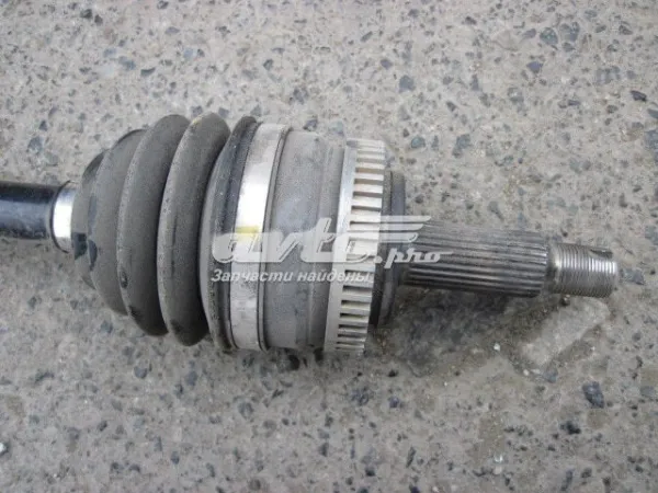 Піввісь права 495013S251 Hyundai/Kia