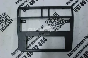 8D0863263D VAG
