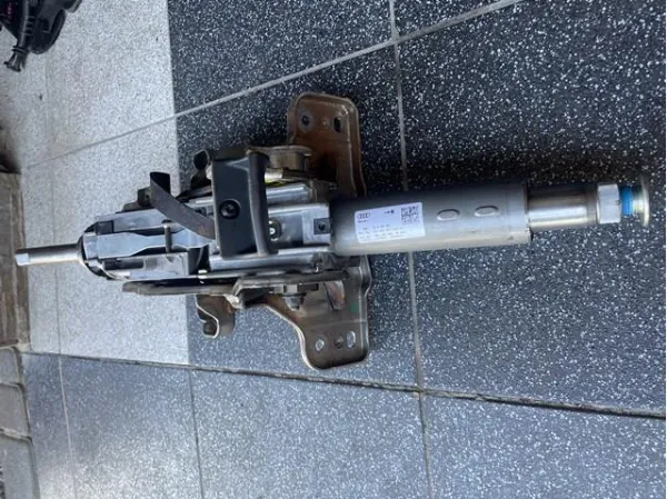 Рульова колонка 8R0419506M VAG