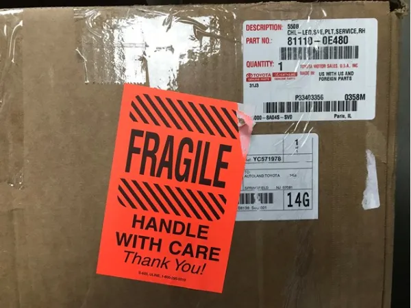 Фара права 811100E480 Toyota