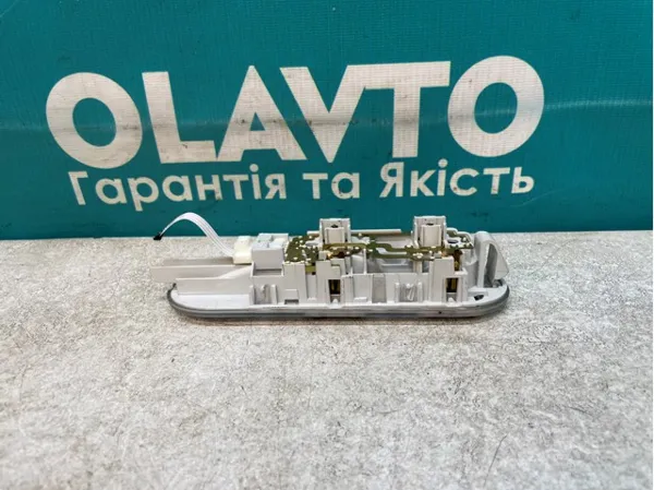 Плафон освітлення кабіни Renault Trafic II