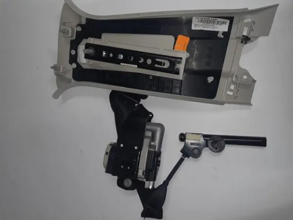  FT4Z58611B08AG Ford