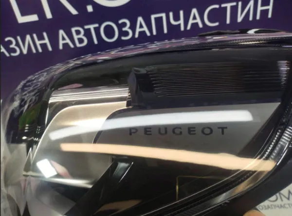 Фара ліва 1692302680 Peugeot/Citroen