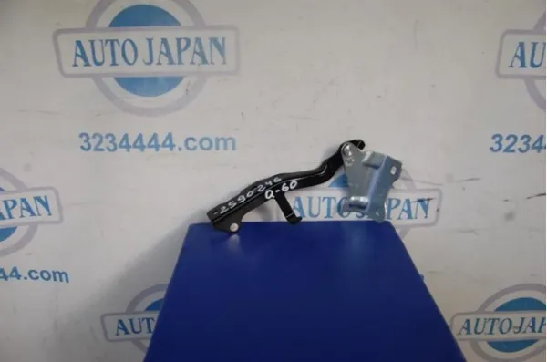 Петля капота, ліва 65401JL01B Nissan/Infiniti