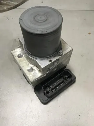  34516884729 BMW