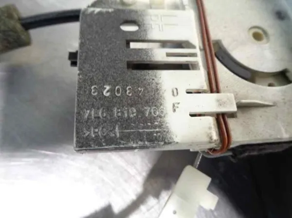  7L6819766F VAG