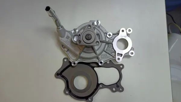 Помпа PW674 Ford