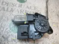 Двигун склопідіймача двері передньої, лівої RENAULT 0130822479