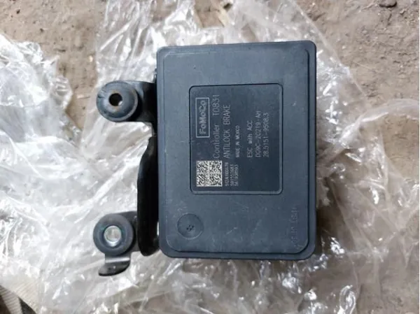  DG9C2C219AH Ford