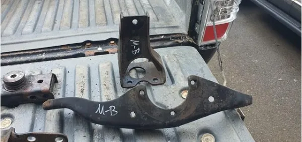  UH8039520 Mazda