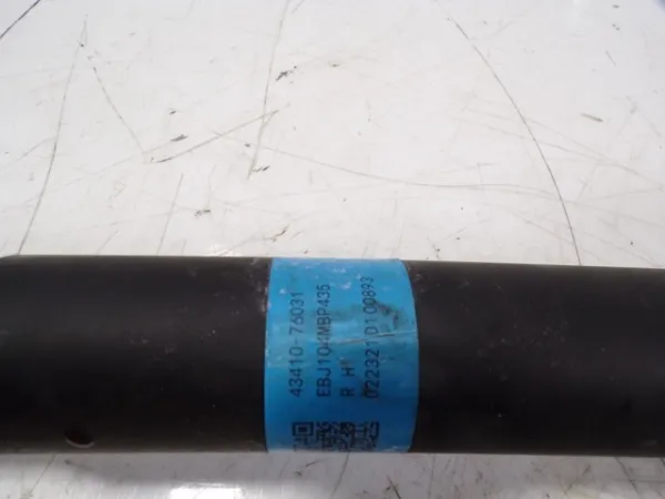 Піввісь права 4341076031 Toyota