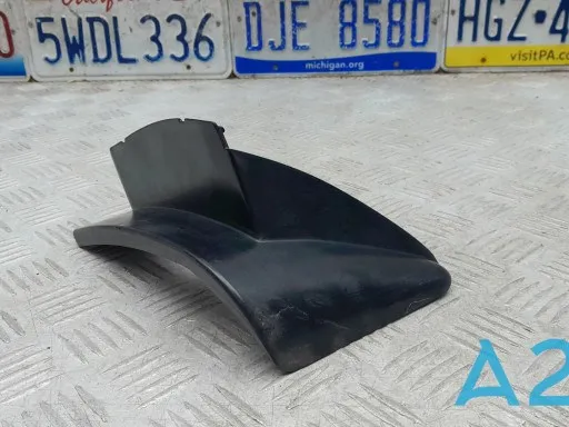 Накладка під задній ліхтар, лівий 92411A9000 Hyundai/Kia