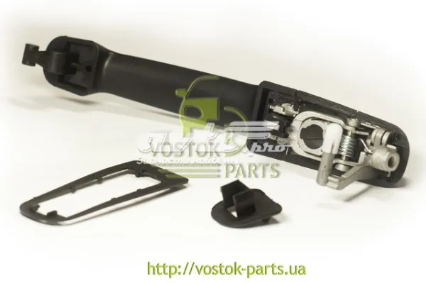 Решітка радіатора A158401501BC Chery