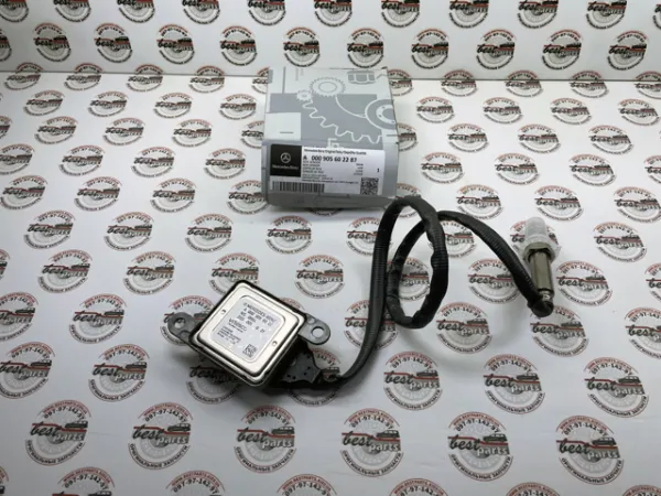 Датчик оксидів азоту NOX A000905602287 Mercedes