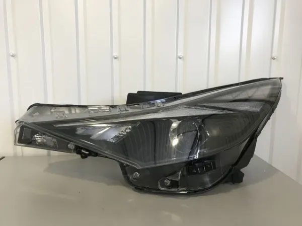 Фара ліва 92101AA100 Hyundai/Kia