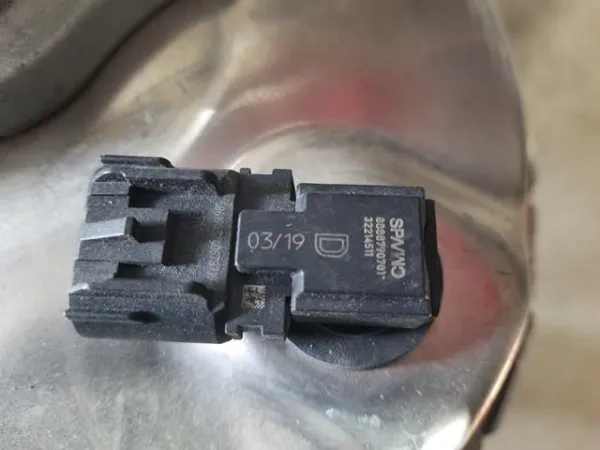 Датчик тиску гальмівної рідини 32214511 Volvo