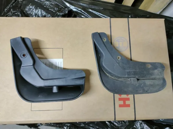 Бризковики передні Ford Focus IV