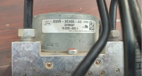  GV612C219BA Ford