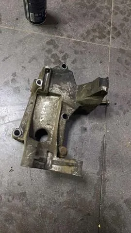  2T1Q10239BB Ford