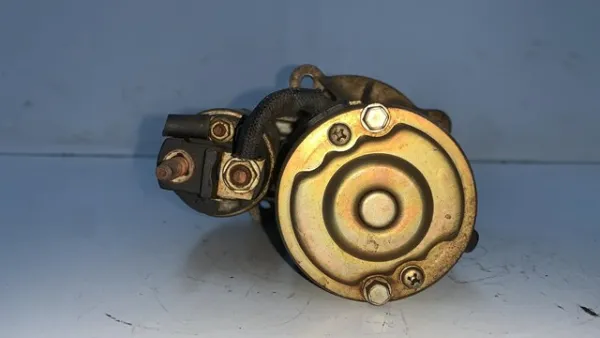 Стартер M000T86081 Peugeot/Citroen