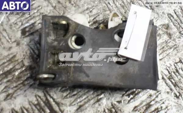 Замок дверки правої передньої 443837016G VAG