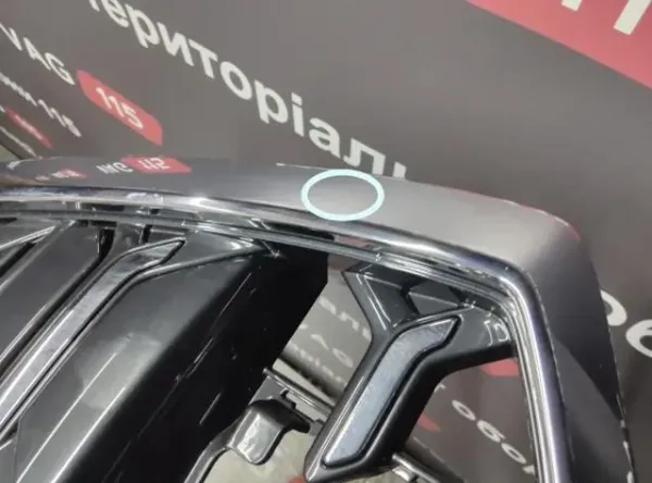 Решітка радіатора 4K0853651TRN4 VAG