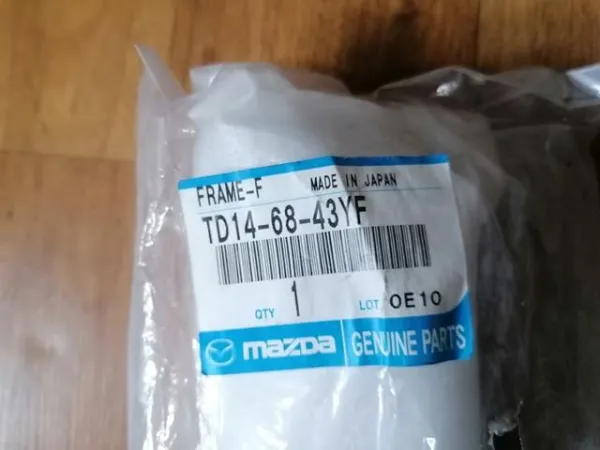  TD146843YF Mazda