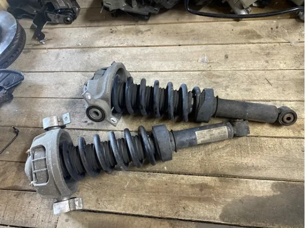  7L8512021 VAG