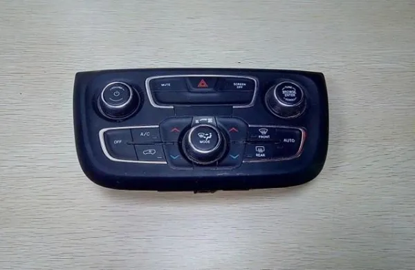 Блок управління кондиціонером 6TM13DX9AB Chrysler