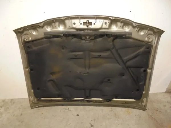 Капот 93174561 Opel