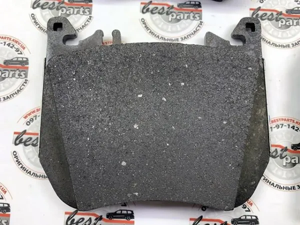 Передні тормозні колодки A0004203903 Mercedes