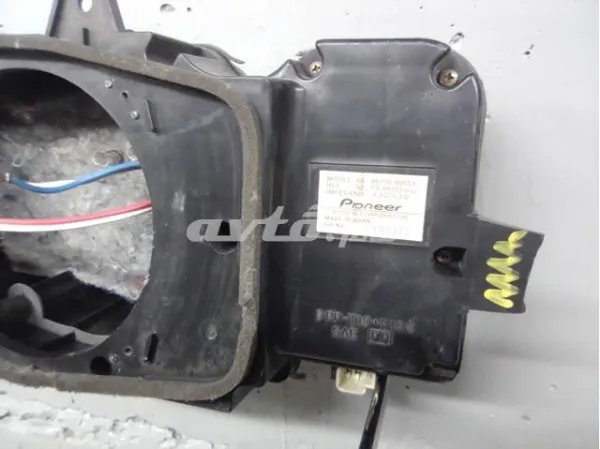 Динамік передньої двері 8615060051 Toyota