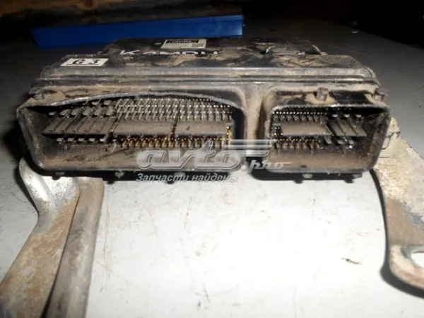 Електронний блок керування двигуном 8966133B60 Toyota