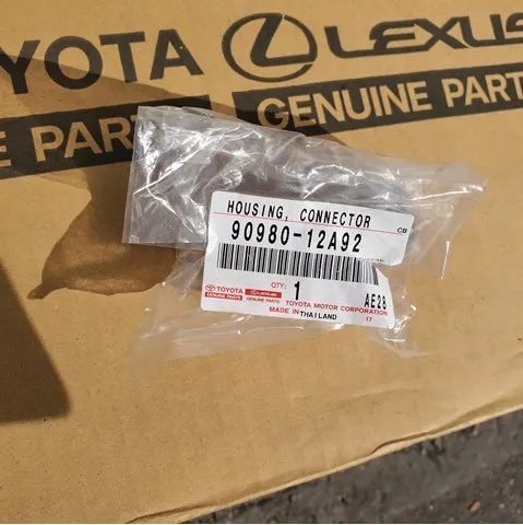 9098012A92 Toyota роз'єм (фішка) фари - купити онлайн в Україні