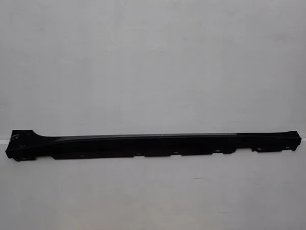  8W8853860F VAG