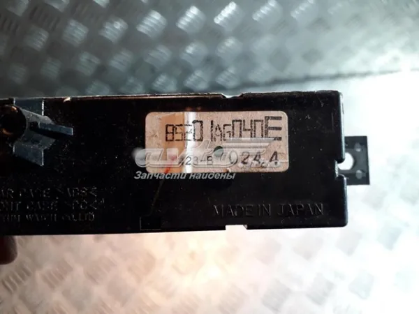  85201AG040 Subaru