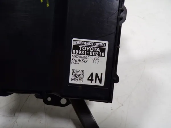 Блок ЕБУ батарей гібрида 899810D210 Toyota