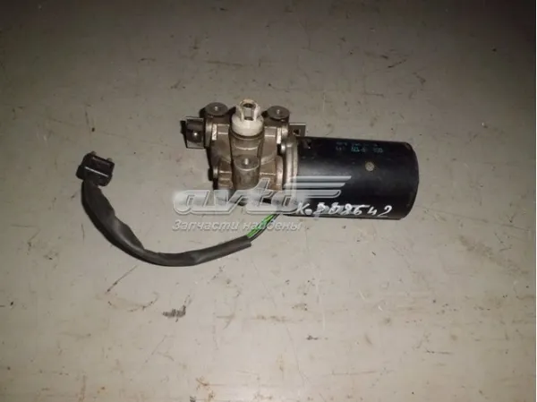Двигун склоочисника лобового скла (трапеції) A0390251699 Mercedes